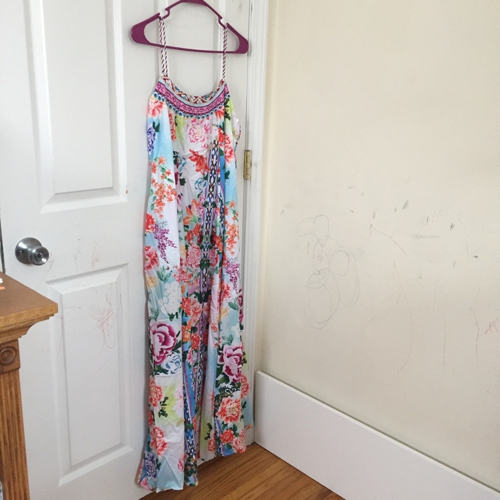 Dress - Picture 5 of 8